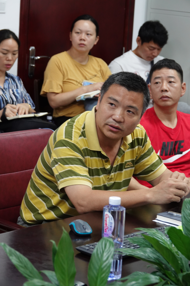 1560993636431015381.jpg 课程思政研讨会5.jpg