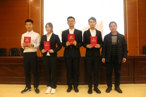 1575507621606061842.png blob.png