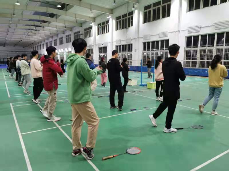 1606375723669085024.jpg 中级班2.jpg