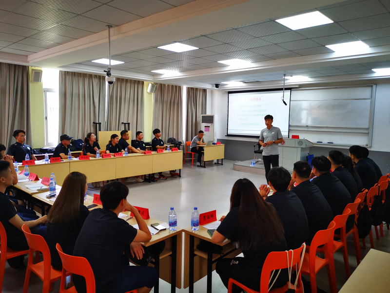 1656901384103053870.jpg 421.jpg