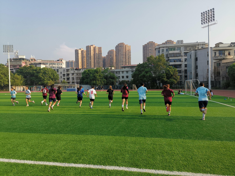 1661692984625063422.jpg 8.jpg