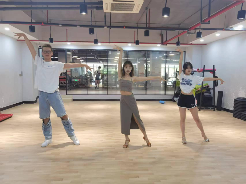 1661693047641059615.jpg 7.jpg