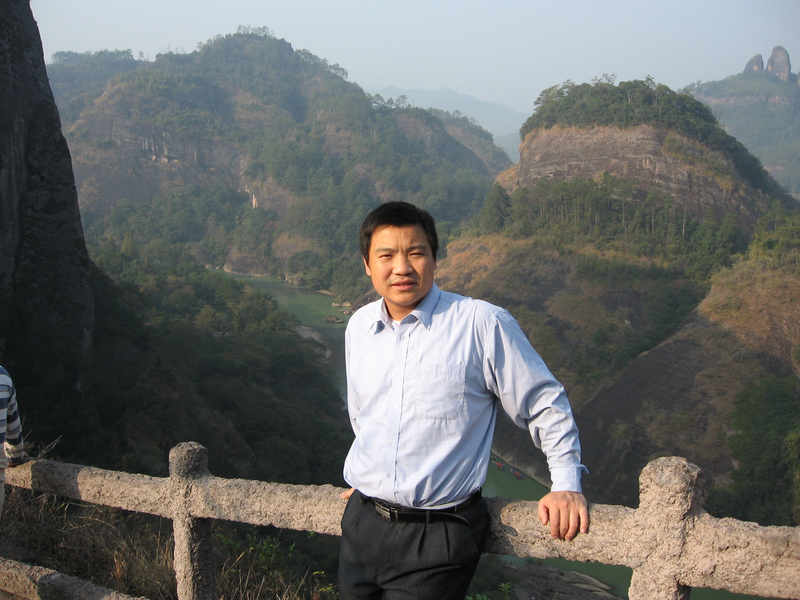 1531276719684094784.jpg 周文军1.jpg